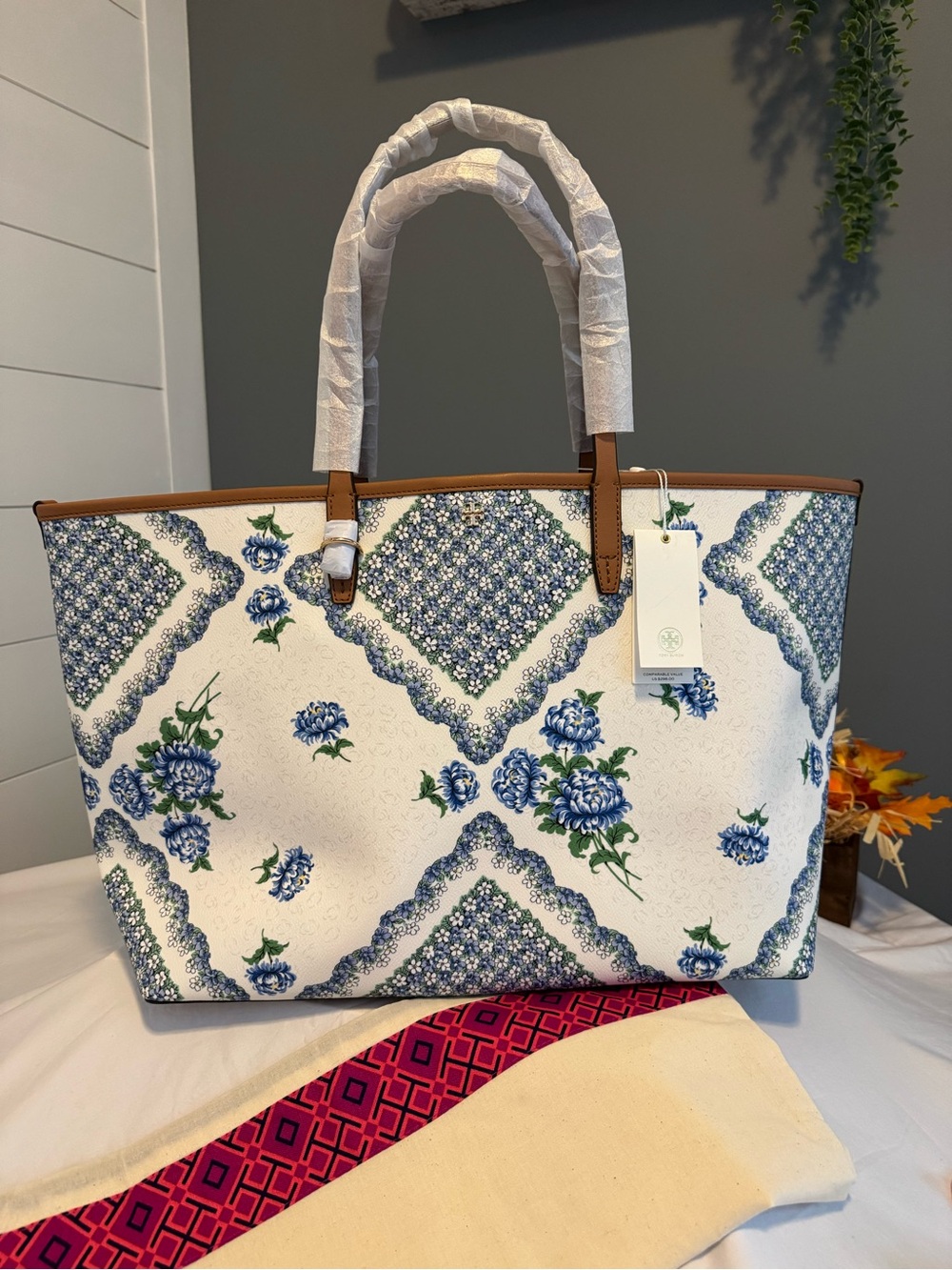NWT Tory Burch Blue Floral Large Tote Bag